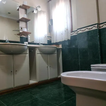 Deluxe San Julian 公寓 *